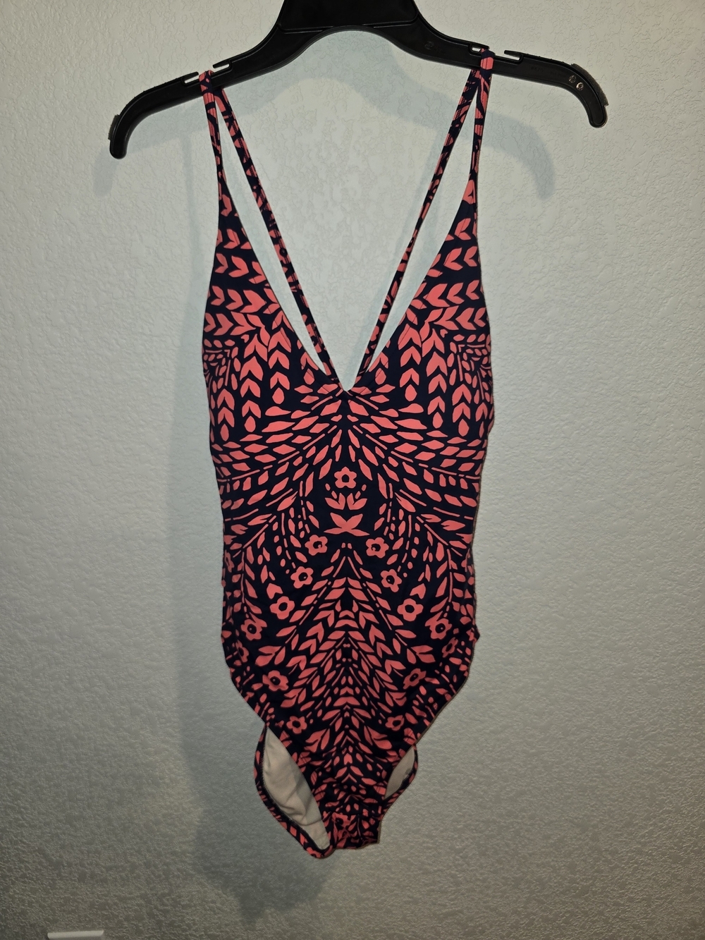 Kona Sol Navy & Coral Floral Palm One-Piece Swimsuit - Women's Size Large